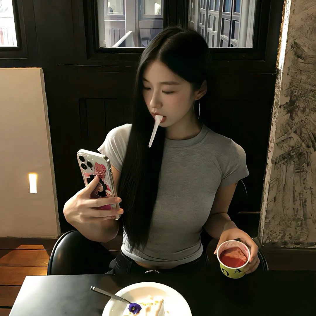 好女三头瞒